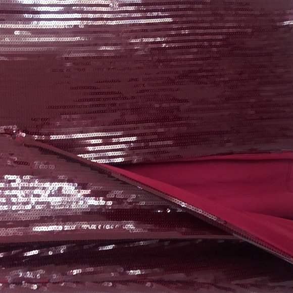 SOPHIE RUE Burgundy Sequins Midi Skirt Size S - Picture 4 of 7